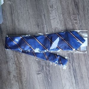 Brand new men's tie 100%Silk